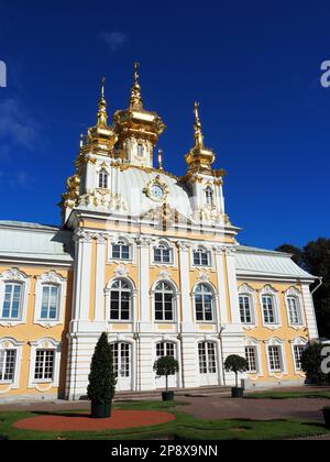 Cappella ortodossa russa, Palazzo Peterhof, Peterhof, Petrodvorets, San Petersburg, Russia, Europa, patrimonio mondiale dell'UNESCO Foto Stock