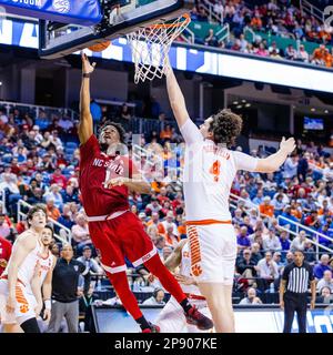 Greensboro, North Carolina, Stati Uniti. 10th Mar, 2023. Durante il quarto round finale del torneo Men's ACC al Greensboro Coliseum di Greensboro, North Carolina. (Scott Kinser/Cal Sport Media). Credit: csm/Alamy Live News Foto Stock