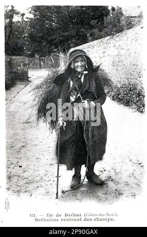 Claude Lacourarie - Breton fotografo - vita rurale della Bretagna intorno al 1900 - bretone contadina Foto Stock