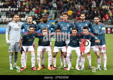 09-03-2023: Sport: Shakhtar contro Feyenoord WARSCHAU, POLONIA - 9 MARZO: Portiere Timon Wellenreuther (Feyenoord Rotterdam), Quillindschy Hartman (Feyen Foto Stock