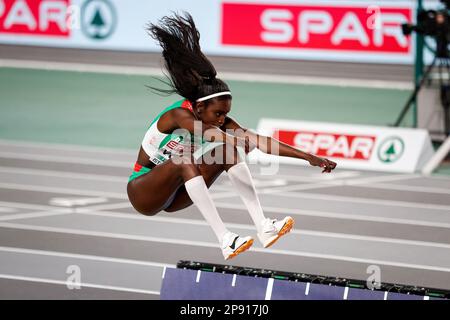 Istanbul, Turchia, 4 marzo 2023. Evelise Veiga del Portogallo compete nel Long Jump Women durante i Campionati europei di Atletica 2023 - Day 2 all'Atakoy Arena di Istanbul, Turchia. Marzo 4, 2023. Credito: Nikola Krstic/Alamy Foto Stock