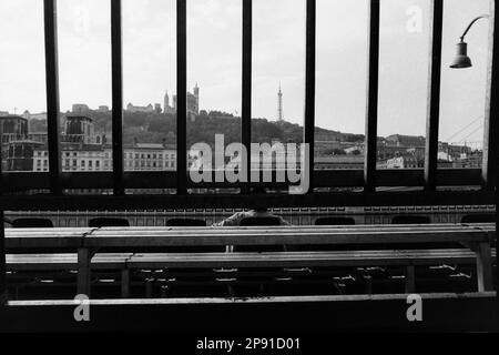 Archivi 80ies; Lione prepara la visita di Papa Jean-Paolo II, Lione, Francia Foto Stock