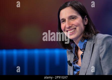 Roma, Italia. 09th Mar, 2023. Elly Schlein, nuovo segretario generale del Partito democratico Italiano (Partito democratico), partecipa al Salone televisivo otto e mezzo presso gli La7 Studios di Roma. Credit: SOPA Images Limited/Alamy Live News Foto Stock