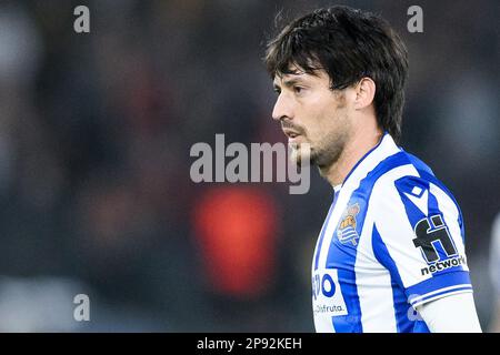 Roma, Italia. 24th Feb, 2023. David Silva della Real Sociedad guarda in occasione del round della UEFA Europa League di 16 tappa una partita tra Roma e Real Sociedad allo Stadio Olimpico, Roma, Italia, il 9 marzo 2023. Credit: Giuseppe Maffia/Alamy Live News Foto Stock