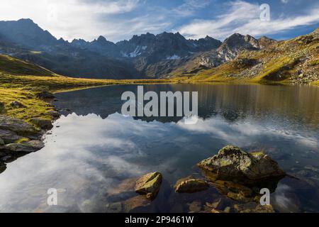 Radsee, Totenfeldkopf, Bieltal, Silvretta Group, Tirolo, Austria Foto Stock