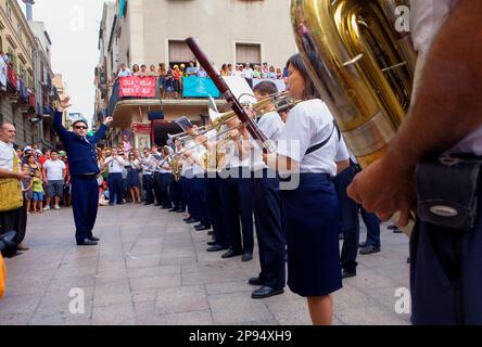 Musicisti di Vilafranca del Penedès.during `Festa Major´. Vilafranca del Penedès. Provincia di Barcellona, Spagna Foto Stock