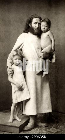 1880 ca, Munchen , GERMANIA : il simbolista tedesco pittore, incisore e illustratore KARL WILHELM DIEFENBACH ( 1851 - 1913 ) con figli . Vive nella grotta di Capri con il suo scolar FIDUS ( Hugo Hoppener ) con grande scandalo . Celebrato per l'illustrazione bambini silouette di ciclo per Aspera ad Astra ( 1890 ca ). - ARTI VISIVE - ARTI VISIVE - ARTE - ARTE - pittura - pittura - PITTORE - artista - artista - artista - ritratto - barba - boemia - eccentrico - excentrico - natura - SIMBOLISMO - SIMBOLISTA --- Archivio GBB Foto Stock