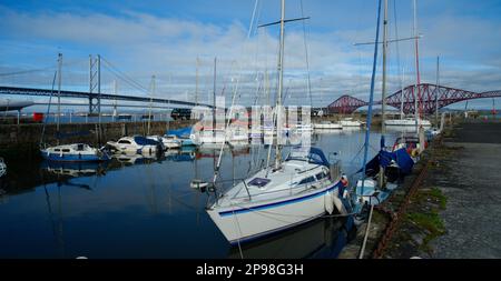 South Queensferry Harbour Foto Stock