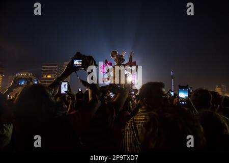 Ganapati Visarjan a Mumbai , Girgaon Chowpaty, Girgaum chowpatty Ganesh Visarjan, Ganesh Festival. Mumbai, Maharashtra, India Foto Stock