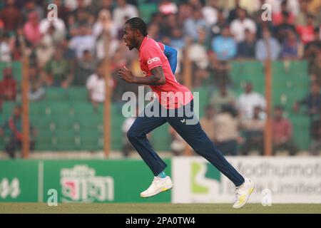 Jofar Archer durante la partita 1st T20I Bangladesh-Inghilterra di tre serie di partite allo stadio di cricket Zahur Ahmed Chowdhury, Sagorika, Chattogram, Bangladesh Foto Stock