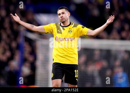 Rapha'l Guerreiro di Borussia Dortmund durante il round della UEFA Champions League di sedici partite di seconda tappa a Stamford Bridge, Londra. Data immagine: Martedì 7 marzo 2023. Foto Stock