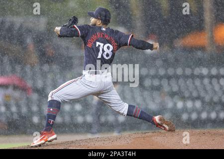 10 marzo 2023, Sarasota FL USA; il lanciatore dei Minnesota Twins Simeon Woods Richardson (78) durante una partita di allenamento primaverile della MLB Baltimore Orioles a ed Smit Foto Stock