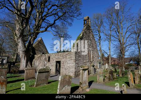 Alloway Auld Kirk, vecchia chiesa, è la scena della danza delle streghe nel poema 'Tam o' Shanter di Robert Burns, South Ayrshire, Scozia, UK Foto Stock