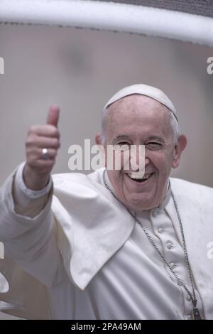 Città del Vaticano, Vaticano 10 aprile 2020. Papa Francesco durante la sua udienza generale settimanale a San Piazza Pietro Foto Stock