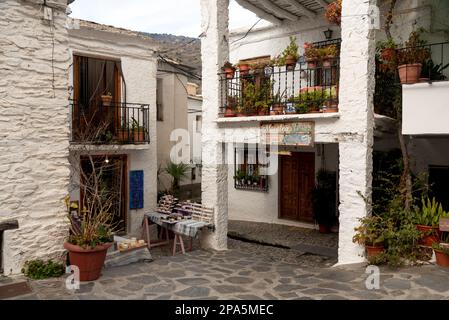 Villaggio di Pampaneira in Andalusia, Spagna Foto Stock