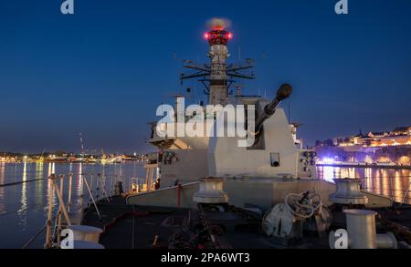 La fregata britannica di tipo 23 HMS Montrose a Stoccolma, Svezia Foto Stock