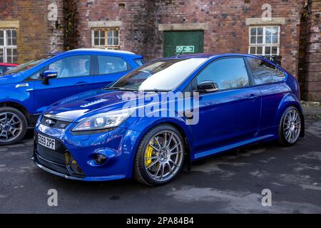 2009 Ford Focus RS ‘EO59 ZPF’ in mostra all’assemblea Ford tenutasi presso il Bicester Heritage Centre il 26th febbraio 2023. Foto Stock