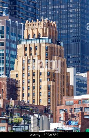 NYC Midtown: Il Beekman Tower Hotel è un punto di riferimento Art Deco a Turtle Bay, originariamente concepito come alloggio per le laureate. Foto Stock