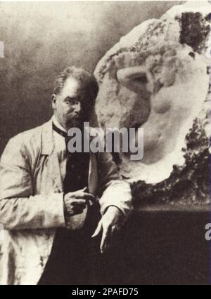 1900 ca : il pittore e scultore della Secessione di Vienna , il tedesco MAX KLINGER ( Lipsing 1857 - Grossjena 1920 ) - RITRATTO - RITRATTO - BARBA - BARBA - BARBA - ARTE - ARTI VISIVE - ARTI VISIVE - PITTORE - SECESSIONE VIENNESE - GERMANIA - GERMANIA - GERMANIA - ARTI VISIVE - ARTI VISIVE - SCULTURA - SCULTURA - SCULTORE - SCULTORE ---- ARCHIVIO GBB Foto Stock