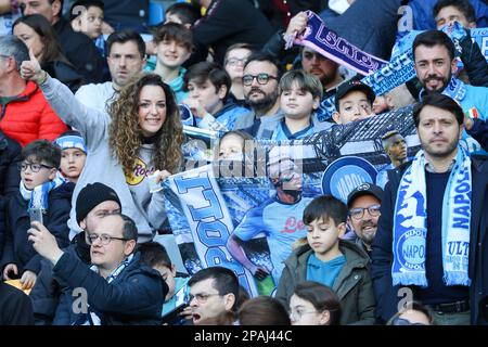 Napoli, Campania, Italia. 11th Mar, 2023. Tifosi Napoli durante la Serie a Football Match SSC Napoli vs FC Atalanta il 11 marzo 2023 allo stadio Diego Armando Maradona di Napoli.in Foto: (Credit Image: © Fabio Sasso/ZUMA Press Wire) SOLO PER USO EDITORIALE! Non per USO commerciale! Foto Stock