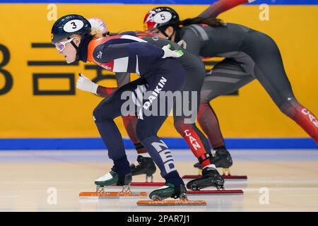 SEUL, COREA - 12 MARZO: Xandra Velzeboer dei Paesi Bassi gareggia sul Men's 1000m durante i Campionati mondiali di pattinaggio di velocità a corto circuito ISU alla pista di pattinaggio di Mokdong il 12 marzo 2023 a Seoul, Corea (Foto di Andre Weening/Orange Pictures) Foto Stock