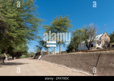 Boegoeberg Dam, Sudafrica - 28 2023 febbraio: Il negozio e l'ufficio di ricevimento presso il resort di vacanza a Boegoeberg Dam Foto Stock