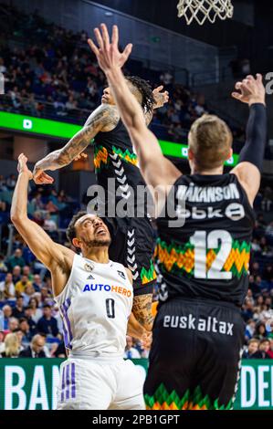 Madrid, Spagna. 12th Mar, 2023. Nigel Williams-Goss (Real Madrid) in azione durante la partita di basket tra Real Madrid e Bilbao Basket valida per il giorno 22 della partita di basket spagnola chiamata â&#X80;&#X9C;Liga Endesaâ&#X80;&#x9d; giocato al Wizink Center di Madrid domenica 12 marzo 2023 Credit: Independent Photo Agency/Alamy Live News Foto Stock