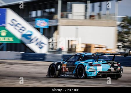 77 RIED Christien (ger), PEDERSEN Mikkel (dnk), ANDLAUER Julien (fra), Dempsey-Proton Racing, Porsche 911 RSR - 19, azione in occasione del Prologo del Campionato Mondiale di Endurance FIA 2023, dal 11 al 12 marzo 2023 sull'autodromo Internazionale di Sebring a Sebring, Florida, USA - Foto Frédéric le Floc'h / DPI Foto Stock