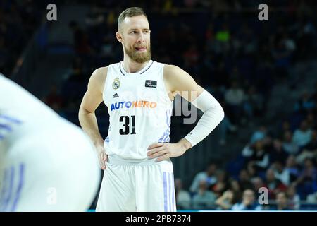 Madrid, Spagna. 12th Mar, 2023. Il giocatore Dzanan Musa del Real Madrid visto durante la partita della ACB Basketball League tra il Real Madrid e il Surne Bilbao Basket giocato al Wizcenter de Madrid. Punteggio finale; Real Madrid 86:65 Surne Bilbao Basket Credit: SOPA Images Limited/Alamy Live News Foto Stock