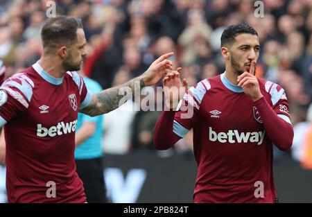 West Ham United's Said Benrahma celebra il suo gol e segna i suoi lati obiettivo equalizzante per fare il punteggio 1-1 durante il calcio ma della Premier League inglese Foto Stock