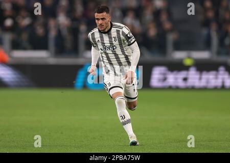 Torino, 9th marzo 2023. Filip Kostic della Juventus durante la partita della UEFA Europa League allo stadio Allianz di Torino. L'immagine di credito dovrebbe essere: Jonathan Moskrop / Sportimage Foto Stock