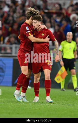 Stadio Olimpico, Roma, Italia. 12th Mar, 2023. Serie A Football; Roma contro Sassuolo; Nicola Zalewski festeggia dopo aver segnato il gol per $1-2 nel credito di 26th minuti: Action Plus Sports/Alamy Live News Foto Stock