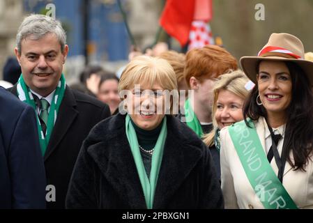 Heather Humphreys TD (fine Gael) Ministro irlandese per lo sviluppo rurale e comunitario e Ministro per la protezione sociale, che partecipa al Foto Stock