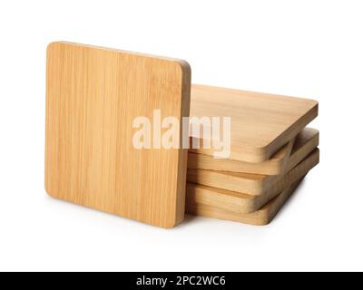 Eleganti montagne russe in legno su sfondo bianco Foto Stock