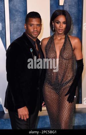 Los Angeles, California. 12th Mar, 2023. Russell Wilson, Ciara all'After-party for Vanity Fair Oscar Party - Arrivi 3, The Walis Annenberg Center for the Performing Arts, Los Angeles, CA 12 marzo 2023. Credit: Priscilla Grant/Everett Collection/Alamy Live News Foto Stock