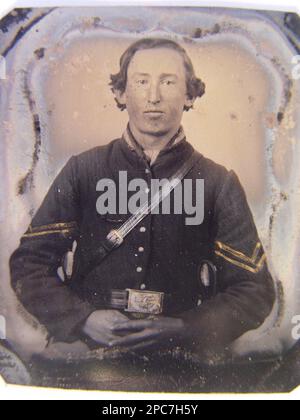 Soldato non identificato nella divisa del caporale dell'Unione e 1851 Stati Uniti contratto rilasciare la fibbia della cintura. Liljenquist Famiglia Collezione di fotografie della Guerra civile , pp/liljunion. Stati Uniti, Esercito, persone, 1860-1870, soldati, Unione, 1860-1870, uniformi militari, Unione, 1860-1870, Stati Uniti, Storia, Guerra civile, 1861-1865, personale militare, Unione. Foto Stock