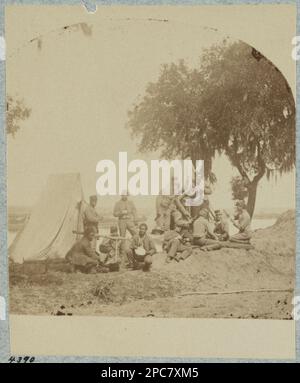 Un picket confederato vicino a Charleston, South Carolina, 1861. No. 4390, titolo dall'articolo, montato con altre quattro fotografie, regalo; col. Godwin Ordway; 1948. Stati Uniti, Storia, Guerra civile, 1861-1865, Stati Uniti, Carolina del Sud, Charleston. Foto Stock