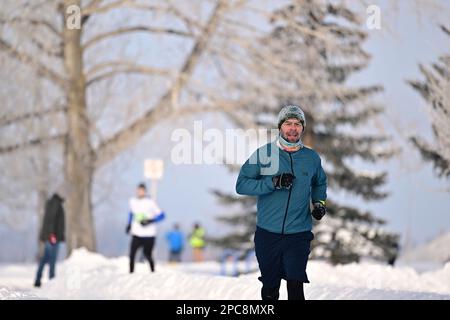 St Patrick Road Race, 10 km, Calgary, Canada, marzo 12, 2023 Foto Stock