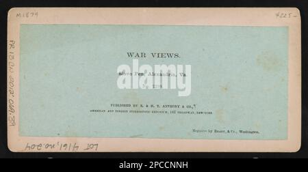 Penna slave, Alexandria, Virginia / negativo da Brady & Co., Washington.. Titolo dalla voce, corrispondenti negativi in vetro: LC-B811-2299B, sinistra, e LC-B811-2299A, destra. E. E H. T. Anthony & Co. Ha acquisito i negativi dallo studio di Mathew Brady in cambio di forniture fotografiche, Purchase; Russell Norton; 2012; (DLC/PP-2012: 069). Afroamericani, cattura e detenzione, Virginia, Alessandria, 1860-1870, Commercio degli schiavi, Virginia, Alexandria, 1860-1870, Prisons, Virginia, Alessandria, 1860-1870, soldati, Unione, Virginia, Alexandria, 1860-1870, Stati Uniti, Storia, Guerra civile, 1861-1865, Det Foto Stock