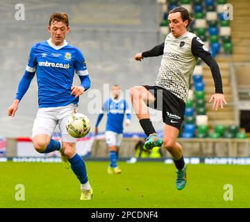 Jamie Glackin, lettore FC Coleraine. BetMcLean Cup Final 2023, Linfield Vs Coleraine. Stadio nazionale al Windsor Park, Belfast. Foto Stock