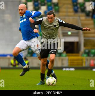 Jamie Glackin, lettore FC Coleraine. BetMcLean Cup Final 2023, Linfield Vs Coleraine. Stadio nazionale al Windsor Park, Belfast. Foto Stock