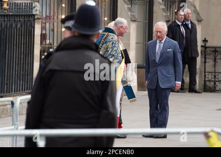 Westminster, Londra, Regno Unito. 13th marzo, 2023. Il Re arriva al Commonwealth Service presso l'Abbazia di Westminster a Londra questo pomeriggio. Credit: Maureen McLean/Alamy Live News Foto Stock
