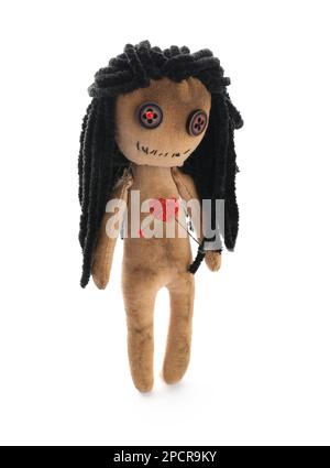 Bambola Voodoo con spilli isolati sul bianco Foto stock - Alamy