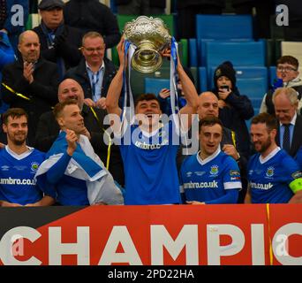 Ethan Devine, lettore FC Linfield. BetMcLean Cup Final 2023, Linfield Vs Coleraine. Stadio nazionale al Windsor Park, Belfast. Foto Stock