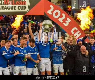 Jamie Mulcrew, giocatore del Linfield FC. BetMcLean Cup Final 2023, Linfield Vs Coleraine. Stadio nazionale al Windsor Park, Belfast. Foto Stock