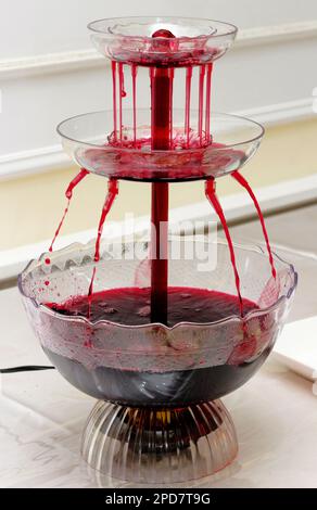 Lo strumento un palcoscenico di fare da vino rosso durante le feste Foto Stock