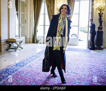 Il ministro degli Esteri belga Hadja Lahbib arriva per un pranzo per discutere dei diritti delle donne in Afghanistan, presso la residenza dell'ambasciatore belga a Washington, D.C. a Washington DC, martedì 14 marzo 2023. FOTO DI BELGA SAMUEL CORUM Foto Stock