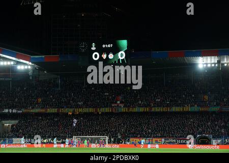 Basilea, Svizzera. 09th Mar, 2023. 09.03.2023, Basilea, St Jakob-Park, UEFA Europa Conference League: FC Basel 1893 - Slovan Bratislava, tifosi negli stand (Daniela Porcelli/SPP-JP) Credit: SPP Sport Press Photo. /Alamy Live News Foto Stock