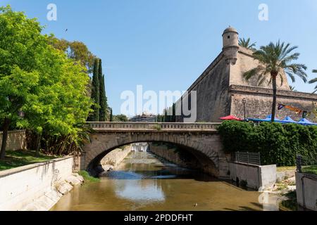 Bastio de Sant Pere e Torrent de SA Riera - Palma di Maiorca, Spagna Foto Stock