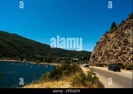 Percorso 40 passare attraverso San Martin de Los Andes e da qui a Villa Angostura si chiama Ruta de Los Siete Lagos o Route of Seven Lakes, Argentina Foto Stock